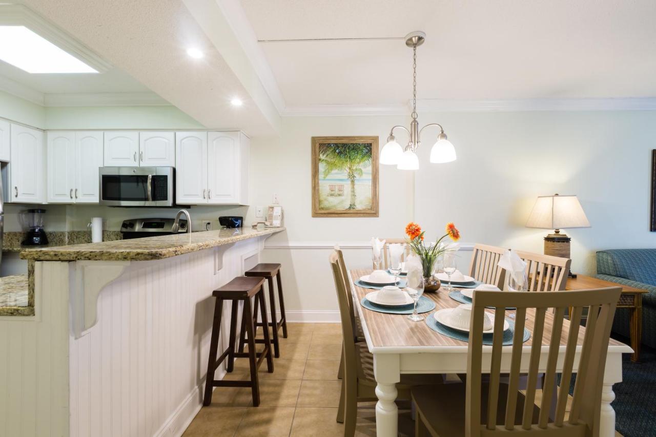 Sands Beach Club Briarcliffe Acres Esterno foto