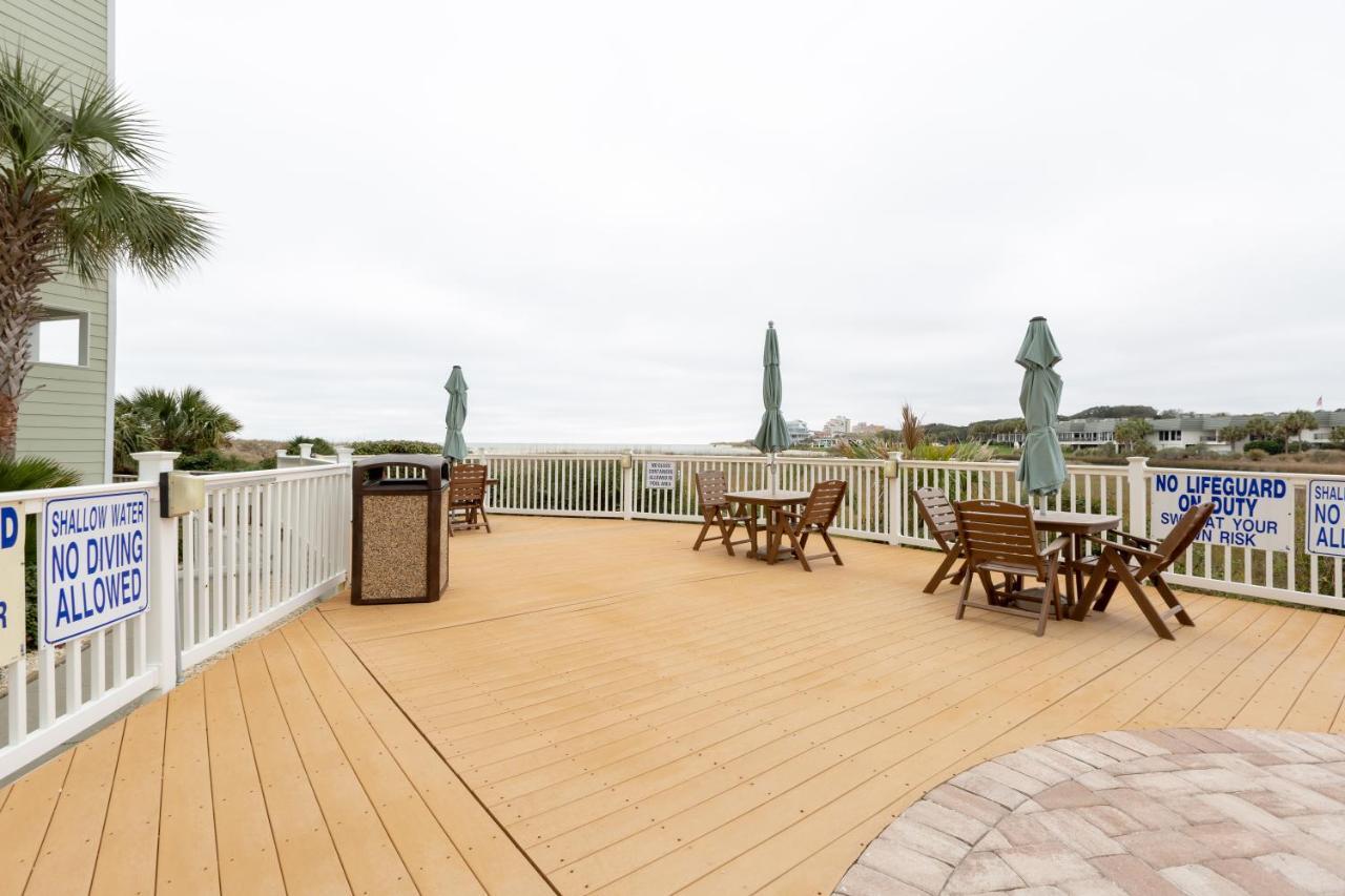 Sands Beach Club Briarcliffe Acres Esterno foto